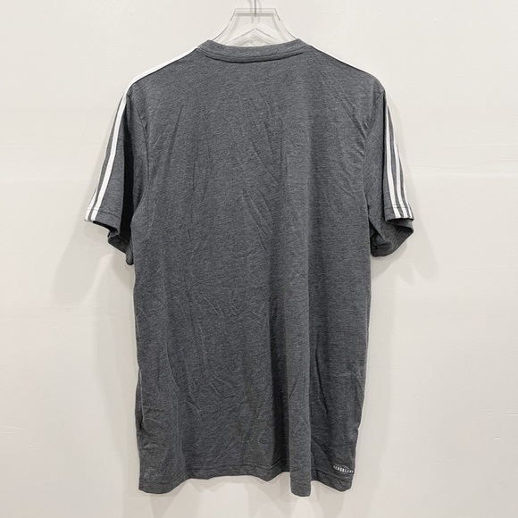 Adidas Aeroready Short Sleeve Three Stripe Tee XL - Picture 7 of 8